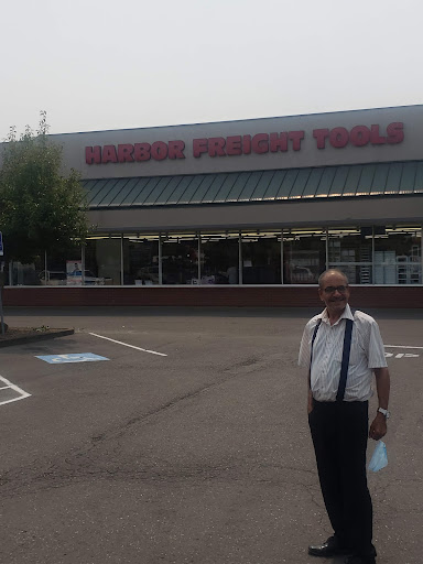 Shopping Mall «Cedar Hills Shopping Center», reviews and photos, 10180 SW Park Way, Portland, OR 97225, USA