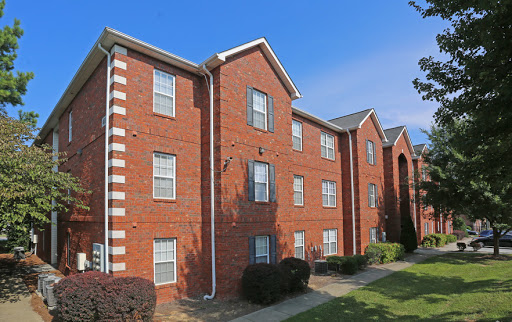 Student housing center Greensboro