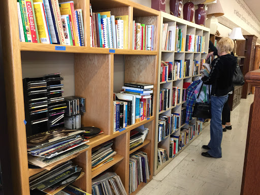 Thrift Store «Metrocrest Resale», reviews and photos, 2661 Midway Rd #207, Carrollton, TX 75006, USA