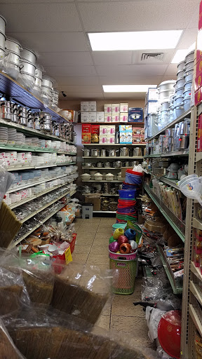 Asian Grocery Store «Lien Hoa Oriental Market», reviews and photos, 3692 W Waters Ave, Tampa, FL 33614, USA