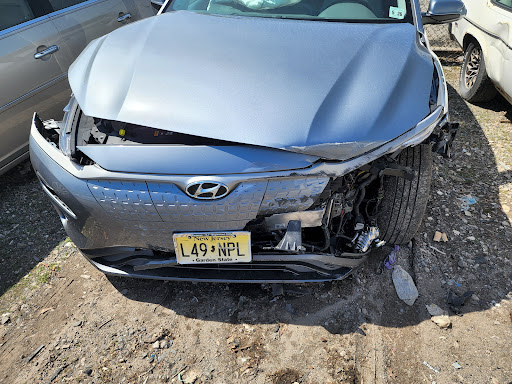 Auto Body Shop «Bergen Brookside Auto Body and Towing, Inc.», reviews and photos, 83 Zabriskie St, Hackensack, NJ 07601, USA