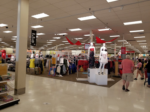 Department Store «Target», reviews and photos, 4202 13th Ave SW, Fargo, ND 58103, USA