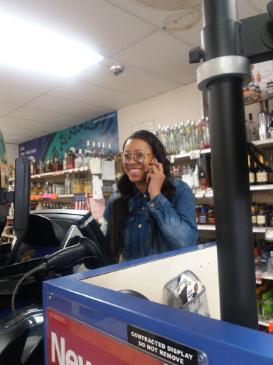 Liquor Store «Midway Liquors», reviews and photos, 5500 S State St, Chicago, IL 60621, USA