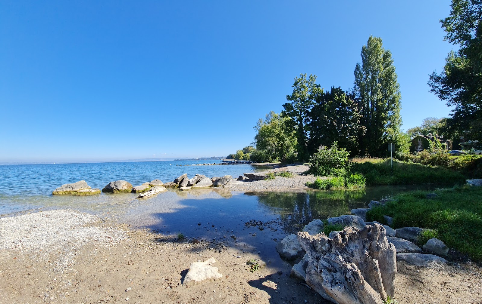 Plage Chantrell photo #8