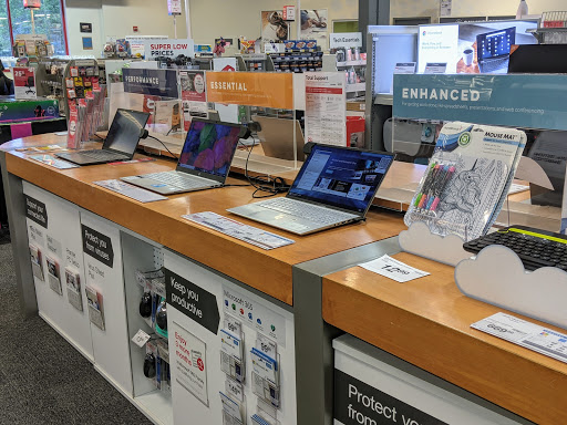 Office Supply Store «Staples», reviews and photos, 252 Daniel Webster Hwy, Nashua, NH 03060, USA