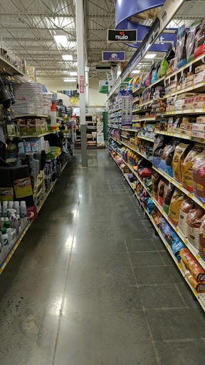 Pet Supply Store «PetSmart», reviews and photos, 170 Marketplace Blvd, Hamilton Township, NJ 08691, USA