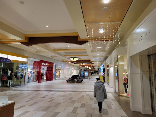 Shopping Mall «Brookfield Square», reviews and photos, 95 N Moorland Rd, Brookfield, WI 53005, USA