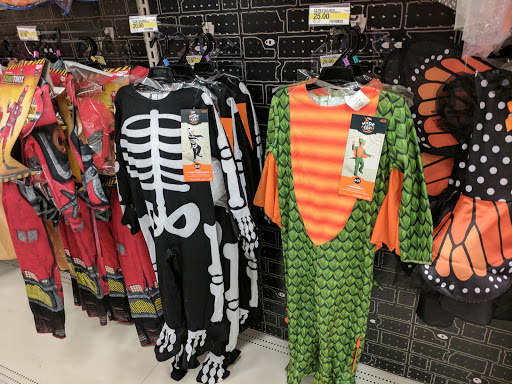 Department Store «Target», reviews and photos, 1970 Hilliard Rome Rd, Hilliard, OH 43026, USA