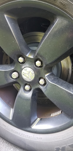 Auto Repair Shop «Meineke Car Care Center», reviews and photos, 15127 Frederick Rd, Rockville, MD 20850, USA