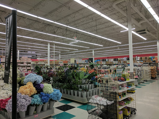 Craft Store «Michaels», reviews and photos, 1840 E Independence St, Springfield, MO 65804, USA