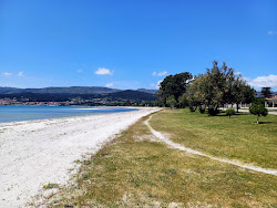 Photo de Barrana Beach avec rivage droit, long