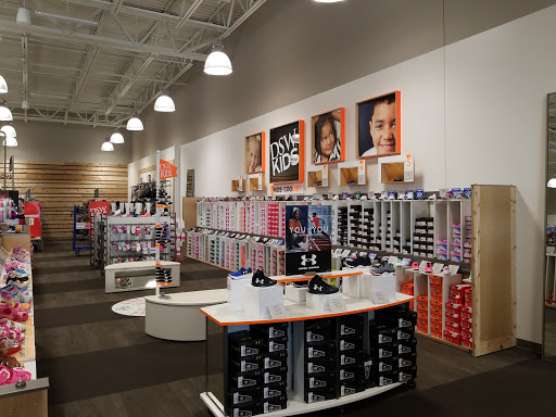Shoe Store «DSW Designer Shoe Warehouse», reviews and photos, 833 N Krocks Rd #107, Allentown, PA 18106, USA