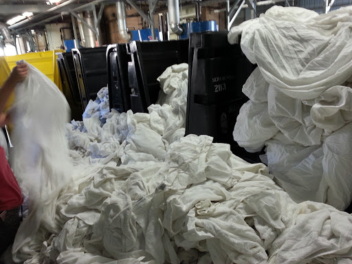 Laundry «Mastel Linen Inc», reviews and photos, 2940 W Virginia Ave, Phoenix, AZ 85009, USA