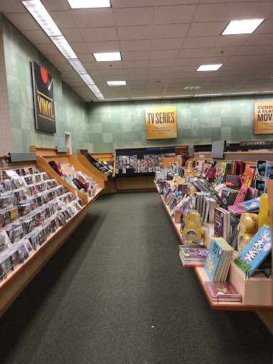 Book Store «Barnes & Noble», reviews and photos, 100 Greyrock Pl, Stamford, CT 06901, USA