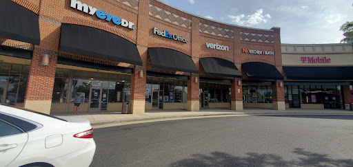 Cell Phone Store «Verizon», reviews and photos, 22000 Dulles Retail Plaza #172, Dulles, VA 20166, USA