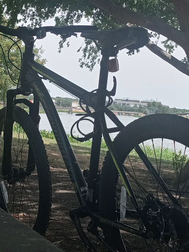 Park «Bachman Lake Park», reviews and photos, 3500 W Northwest Hwy, Dallas, TX 75220, USA