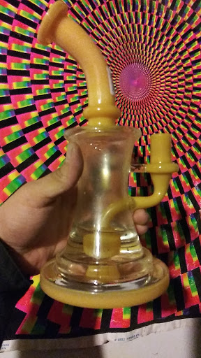 Tobacco Shop «Amsterdam Smoke and Vape Store», reviews and photos, 315 Pine Ave, Long Beach, CA 90802, USA