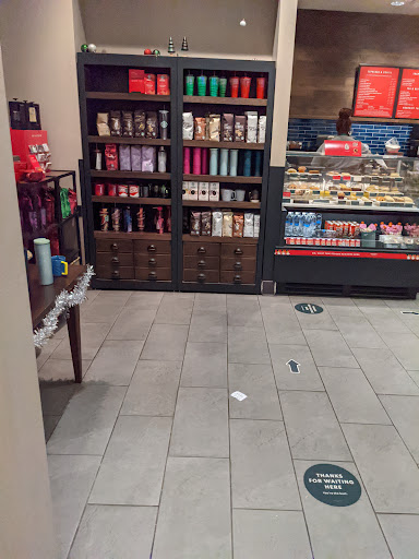 Department Store «Target», reviews and photos, 2701 Lawndale Dr, Greensboro, NC 27408, USA