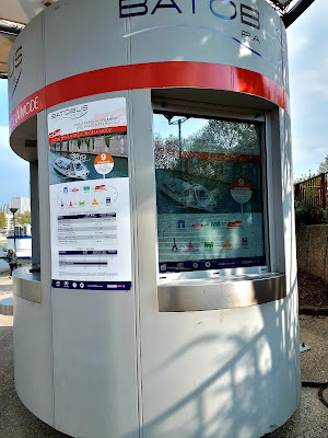Batobus Station - Jardin des plantes à Paris