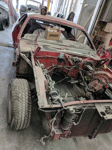 Auto Body Shop «MS Paint & Body Shop», reviews and photos, 3311 W Columbus Dr, Tampa, FL 33607, USA