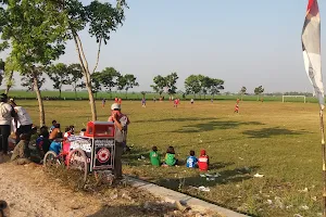 Lapangan Football Prajawinangun image