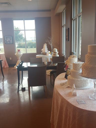 Wedding Bakery «elé Cake Co.», reviews and photos, 810 E Dixie Dr, Dayton, OH 45449, USA