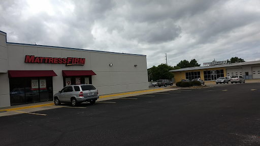 Mattress Store «Mattress Firm Elizabeth City», reviews and photos, 1402 W Ehringhaus St, Elizabeth City, NC 27909, USA
