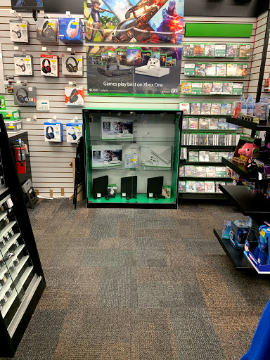 Video Game Store «GameStop», reviews and photos, 565 E Round Grove Rd STE 202, Lewisville, TX 75067, USA