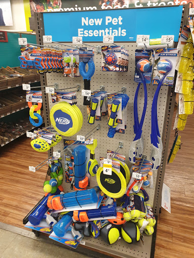 Pet Supply Store «Petco Animal Supplies», reviews and photos, 860 Broadway, New York, NY 10003, USA