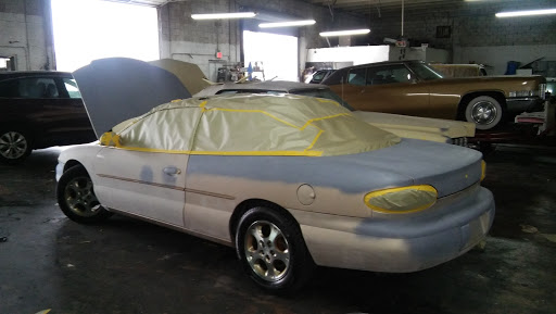 Auto Body Shop «Diamond Auto Painting & Collision», reviews and photos, 1360 Old Dixie Highway, West Palm Beach, FL 33403, USA