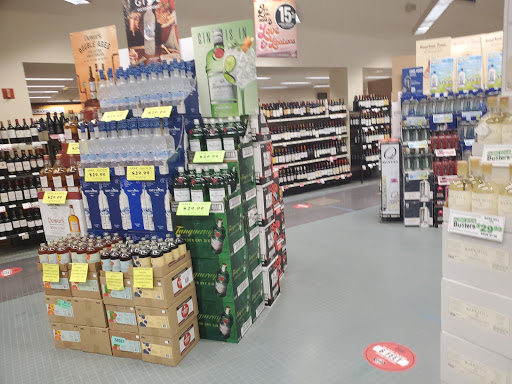State Liquor Store «NH Liquor & Wine Outlet», reviews and photos, I-95, Hampton, NH 03843, USA