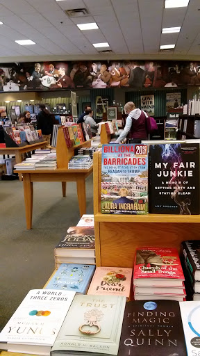 Book Store «Barnes & Noble», reviews and photos, 2825 W Main St, Bozeman, MT 59718, USA