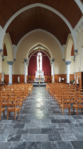 Beoordelingen van Église Saint-Philippe in Aat - Kerk