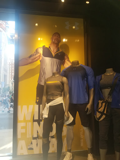 Clothing Store «Under Armour Brand House», reviews and photos, 1529 Walnut St, Philadelphia, PA 19102, USA