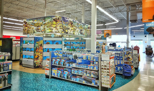 Pet Supply Store «Petco Animal Supplies», reviews and photos, 17930 Halsted St, Homewood, IL 60430, USA