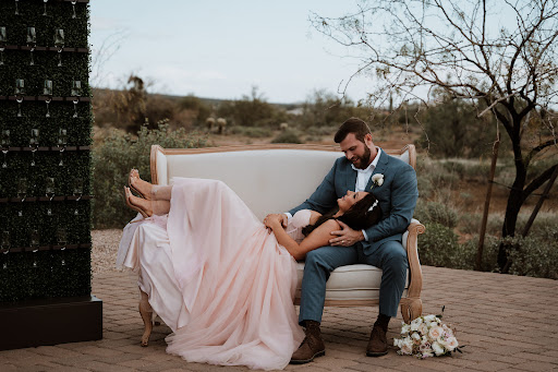 Bridal Shop «Strut Bridal Salon - Sizes 12+», reviews and photos, 4264 Atlantic Ave, Long Beach, CA 90807, USA