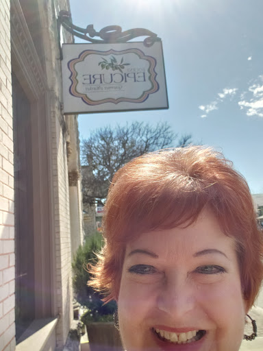 Gourmet Grocery Store «Boerne Epicure Gourmet Market», reviews and photos, 210 S Main St, Boerne, TX 78006, USA