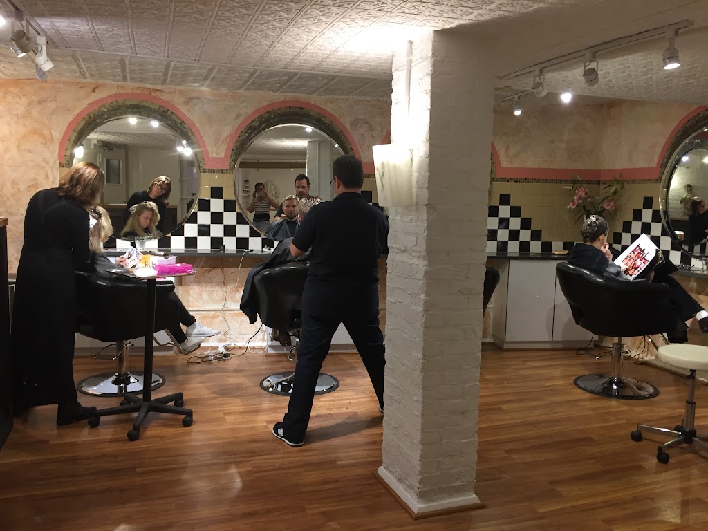 La Cave Salon & Day Spa 10014