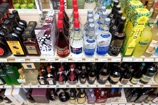 Liquor Store «Southgate Liquors», reviews and photos, 842 Suffield St, Agawam, MA 01001, USA