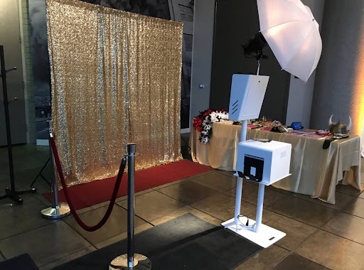 Photo Booths For Sale Shotclicks image