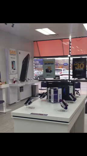 Cell Phone Store «MetroPCS Authorized Dealer», reviews and photos, 18316 Allen Rd, Melvindale, MI 48122, USA