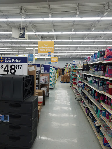 Discount Store «Walmart», reviews and photos, 900 Boston Post Rd, Guilford, CT 06437, USA