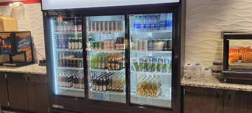 Movie Theater «Premiere Cinema 8 - Plant City», reviews and photos, 220 W Alexander St #31, Plant City, FL 33563, USA