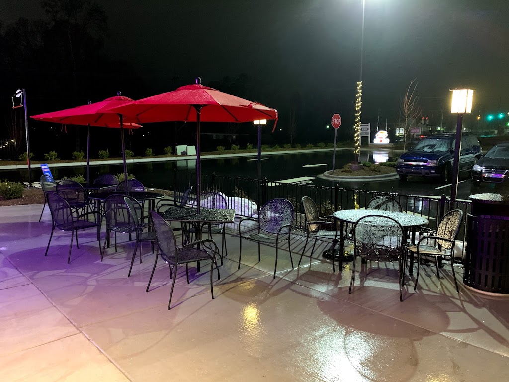 Dairy Queen Grill & Chill 28037