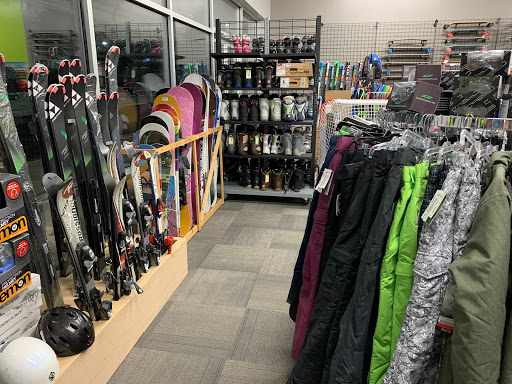 Sporting Goods Store «Play It Again Sports», reviews and photos, 2720 N Mall Dr #136, Virginia Beach, VA 23452, USA