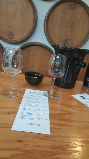 Winery «Casanel Vineyards», reviews and photos, 17956 Canby Rd, Leesburg, VA 20175, USA