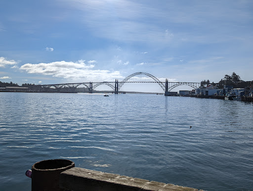 Coffee Shop «Bayscapes Gallery & Coffee house», reviews and photos, 333 SW Bay Blvd, Newport, OR 97365, USA