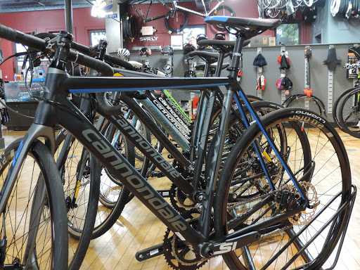 Bicycle Store «The Bike Hub», reviews and photos, 495 N Main St, Glen Ellyn, IL 60137, USA