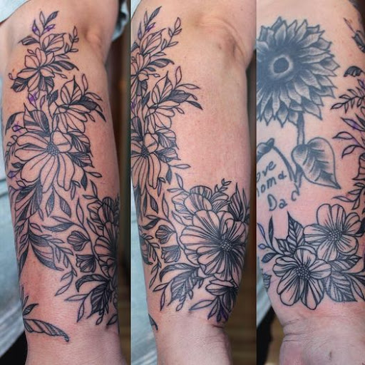 Tattoo Shop «Envy Skin Gallery», reviews and photos, 1528 Bethel Rd, Columbus, OH 43220, USA