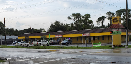 Village Square Shopping Center, 2800 Recker Hwy, Winter Haven, FL 33880, USA, 